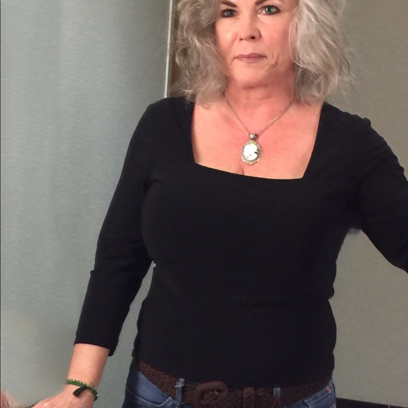 Meet your Posher, Ginny - Picture 4 of 6